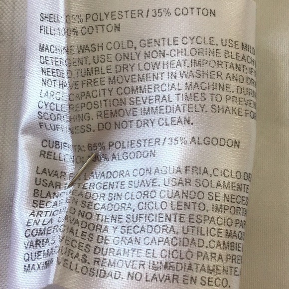 Two QUILTED PILLOW SHAMS Full/Queen Yellow White Multi Gingham Floral 24”X 30” - Picture 3 of 10